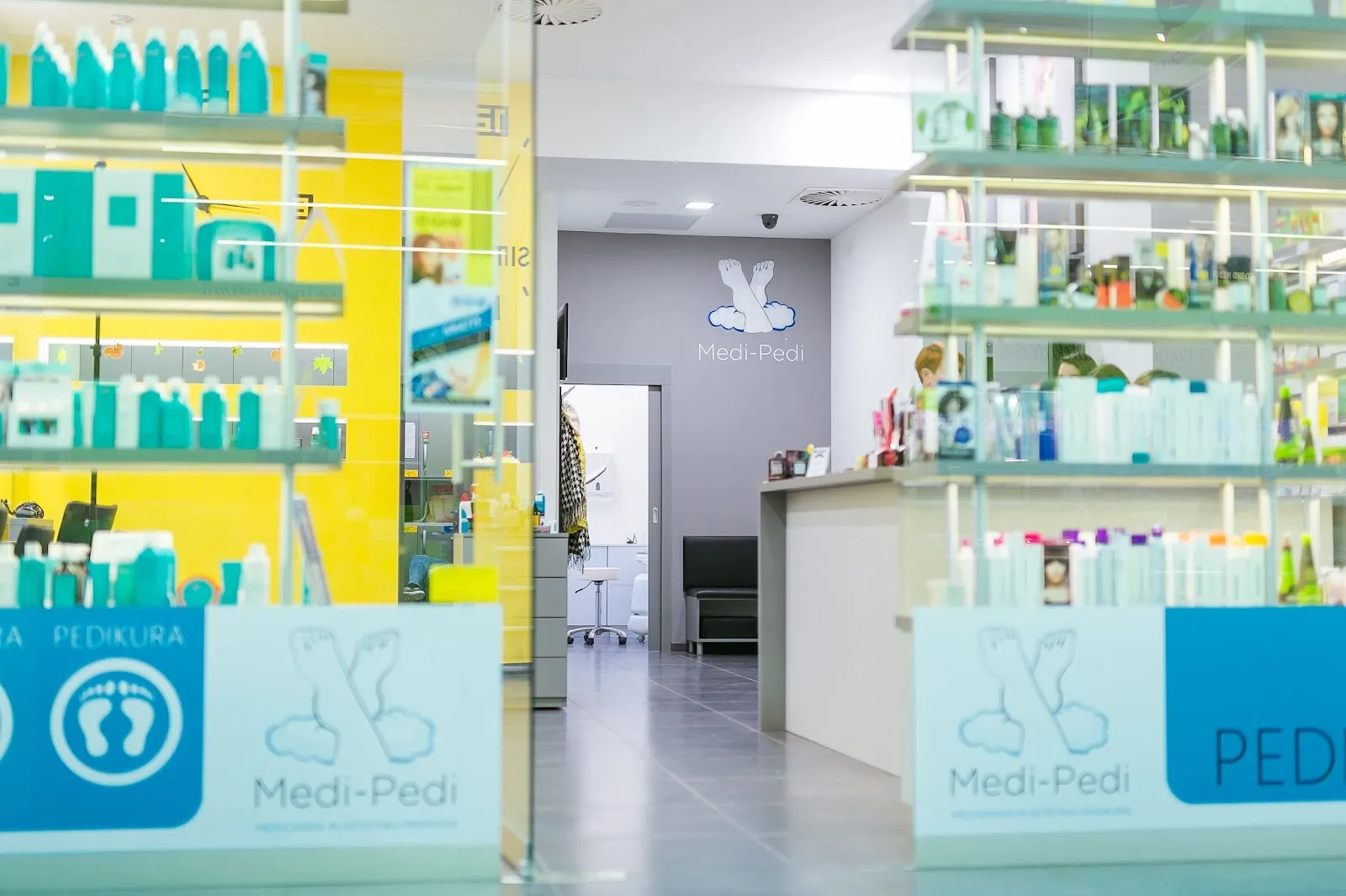 Medi-pedi Ljubljana Center - fotografija 1