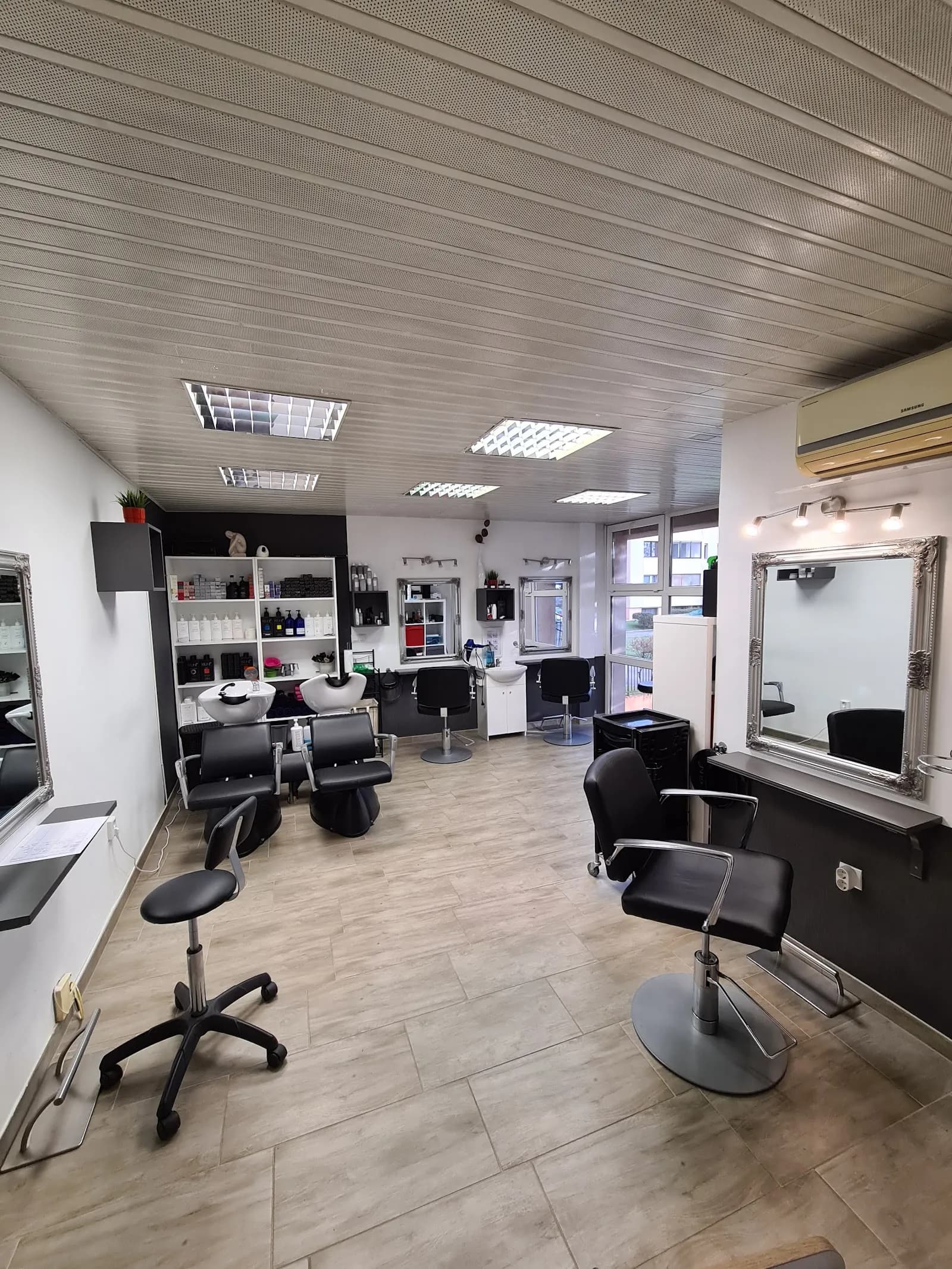 Frizerski salon Odsev Lepote - fotografija 1