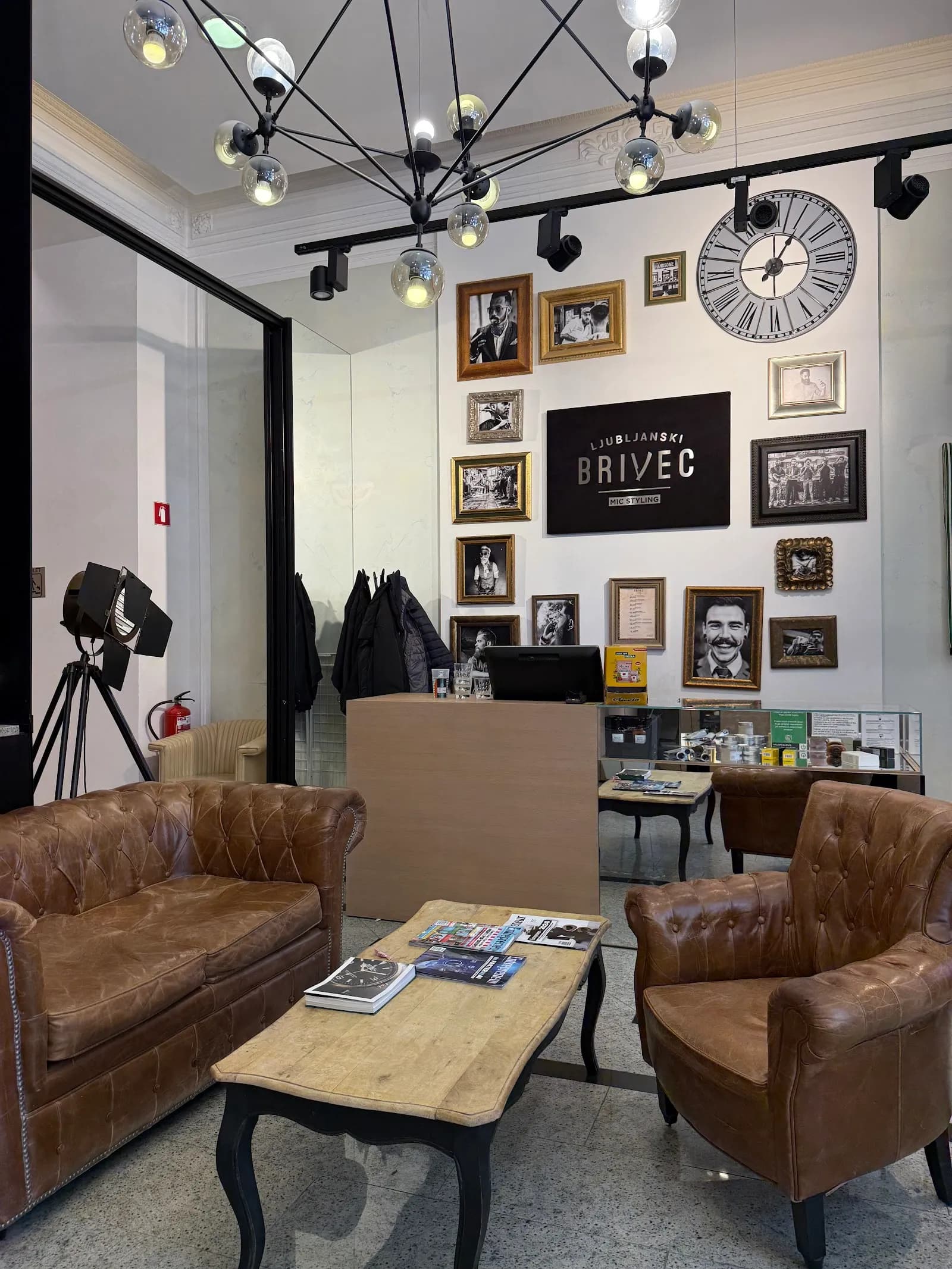 Ljubljanski Brivec by Mič Styling - Hotel Union - fotografija 1