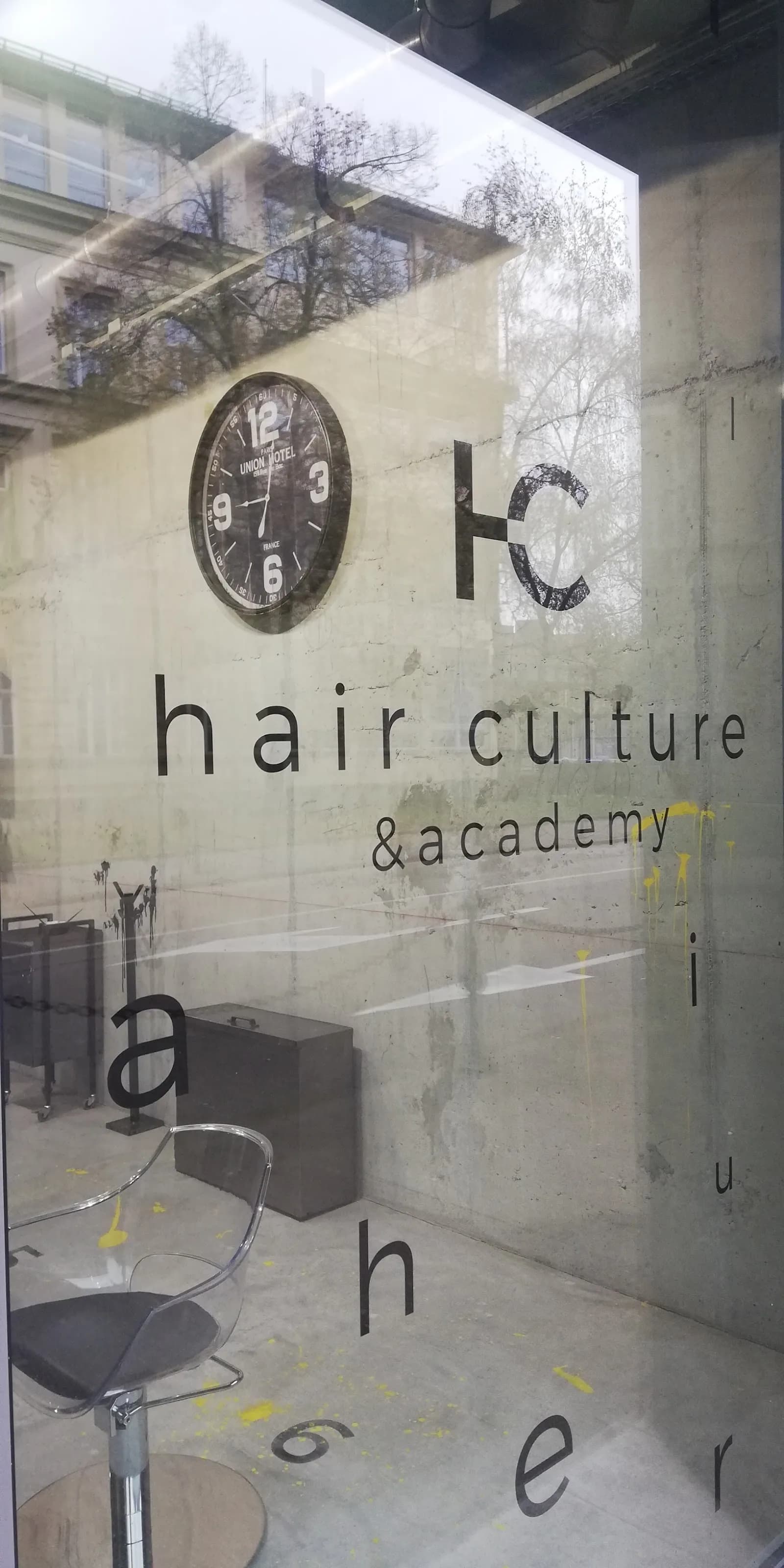 HC Hair Culture Komenskega - fotografija 1