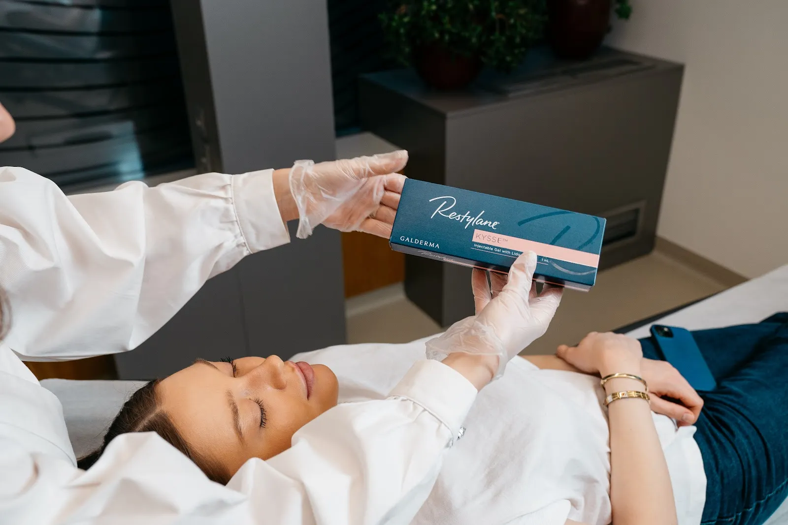 GlowClinic
